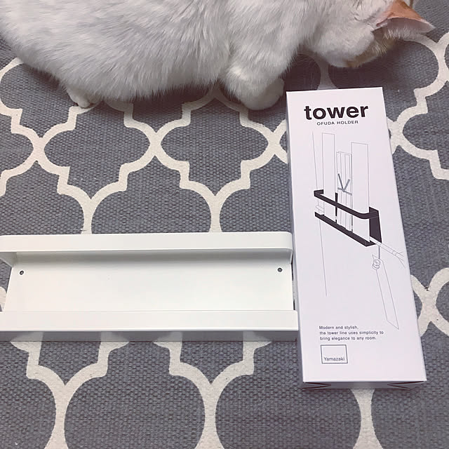 cota_toのtower-山崎実業 タワー tower 神札ホルダータワー 正月飾り 収納 壁収納 ホワイト 5024 ブラック 5025の家具・インテリア写真