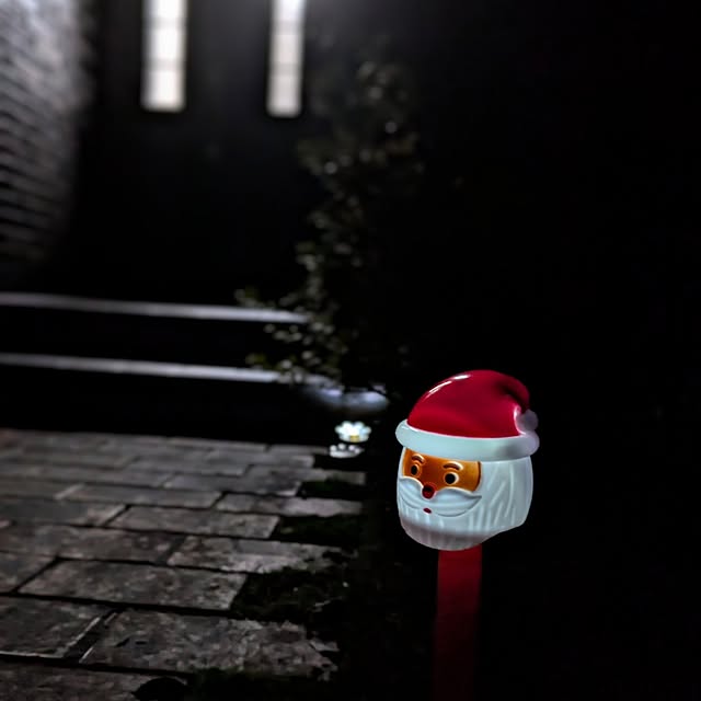 玄関/入り口/クリスマス仕様/冬支度/クリスマスディスプレイ/100均雑貨...などのインテリア実例 - 2024-11-25 18:09:42