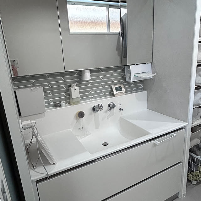 AkemiKinoshitaの山崎実業-山崎実業 洗面戸棚下ペーパーボックスホルダー タワー towerの家具・インテリア写真