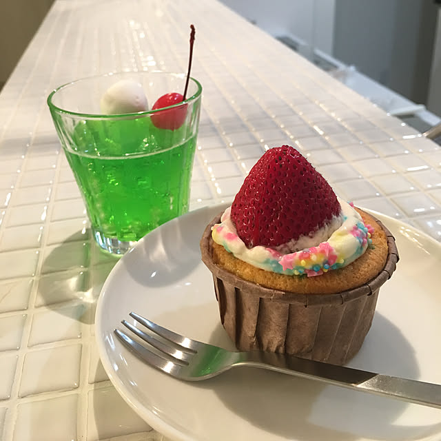 いちご クリームソーダ 食品サンプル アメリカン 果てしなく いちご クリームソーダ 食品サンプル アメリカン 果てしなく