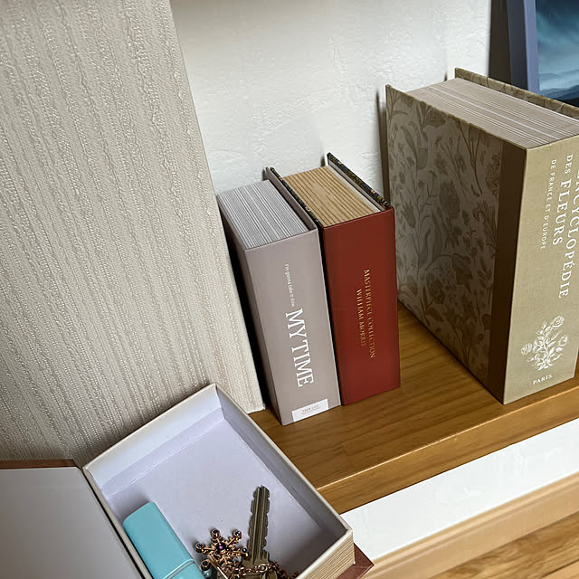 ハーマンミラー/書棚/ストーリーブックケース/DWRのインテリア ハーマンミラー/書棚/ストーリーブックケース/DWRのインテリア