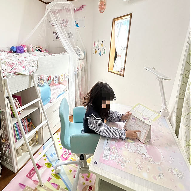 机のおすすめ商品とおしゃれな実例 | RoomClip(ルームクリップ) 机のおすすめ商品とおしゃれな実例 | RoomClip(ルームクリップ)