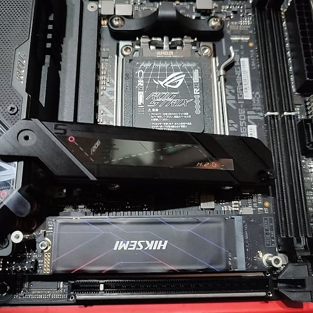 TackunのASUS-ASUS ROG STRIX B650E-I GAMING WIFI AMD Ryzen 7000 シリーズ AM5 対応 B650 搭載 Mini-ITX マザーボード/国内正規代理店品の家具・インテリア写真