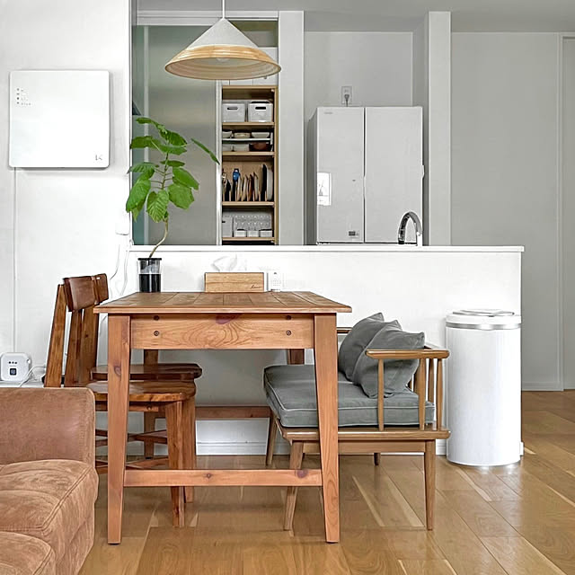 机/ZitA 自動ゴミ箱/journal standard Furniture/ダイニングテーブルのインテリア実例 - 2024-06-30 23:30:25