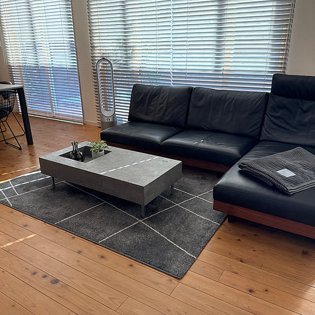 黒ソファーのおすすめ商品とおしゃれな実例 | RoomClip(ルーム 黒ソファーのおすすめ商品とおしゃれな実例 | RoomClip(ルーム
