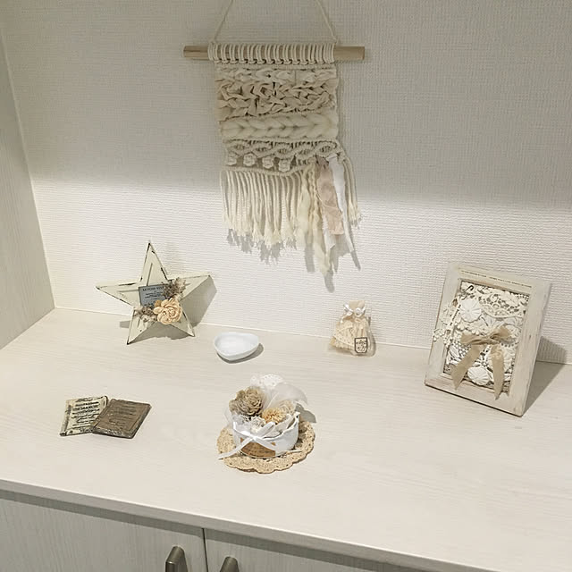 スターモチーフ/フレームアレンジ/リメイク缶/マクラメタペストリー/ハンドメイド作品...などのインテリア実例 - 2022-05-25 07:55:05