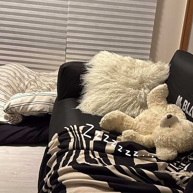 リビング/IKEA/イケア/ホワイトインテリア/ショッティス...などのインテリア実例 - 2025-04-19 01:24:02
