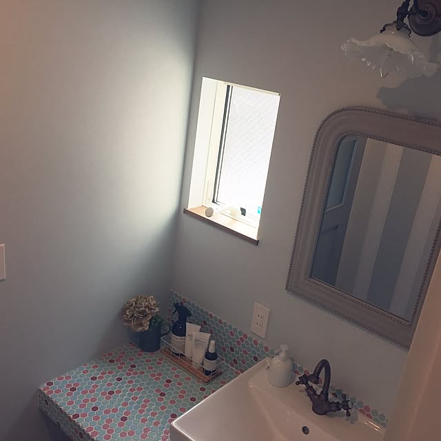バス/トイレ/名古屋モザイクタイル/マチルダの蛇口/狭小住宅/フレンチシック...などのインテリア実例 - 2015-12-17 13:41:27
