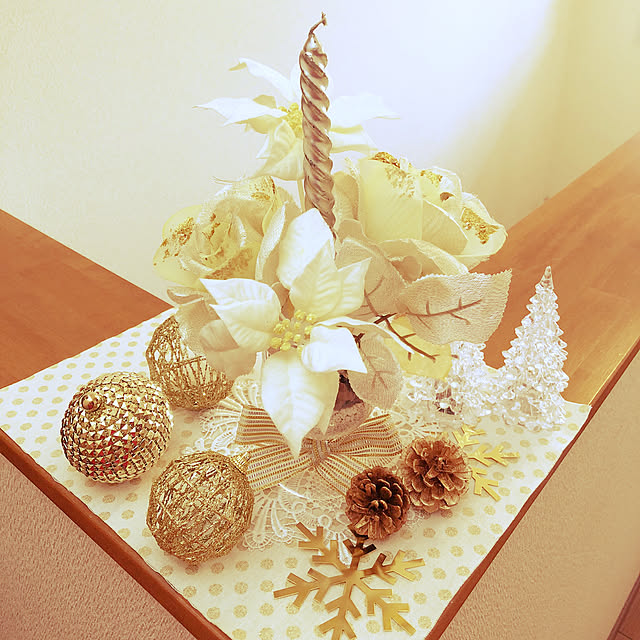 部屋全体/クリスマス/セリア/リボン/薔薇...などのインテリア実例 - 2017-12-19 15:32:06