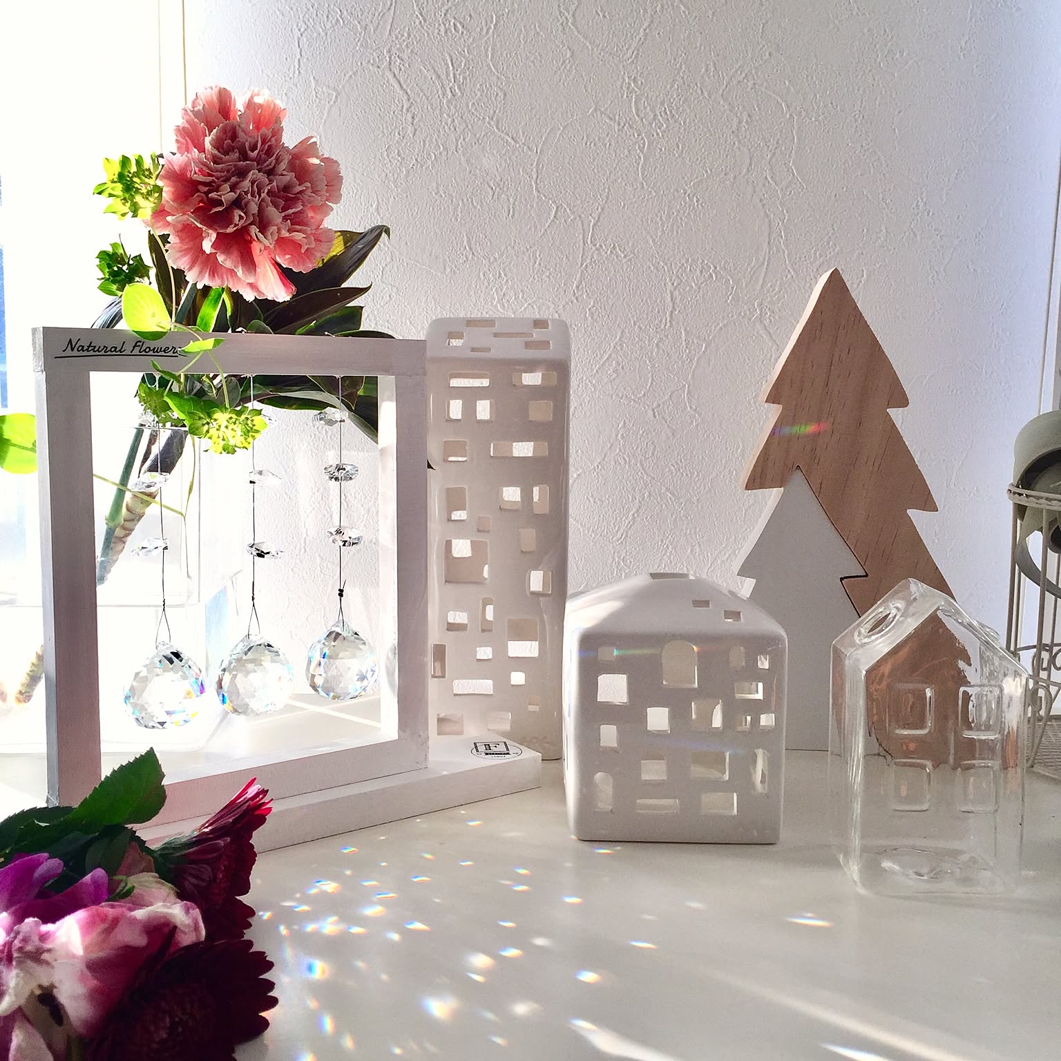 晴れたらいいね！太陽の光と影をインテリアに取り入れて