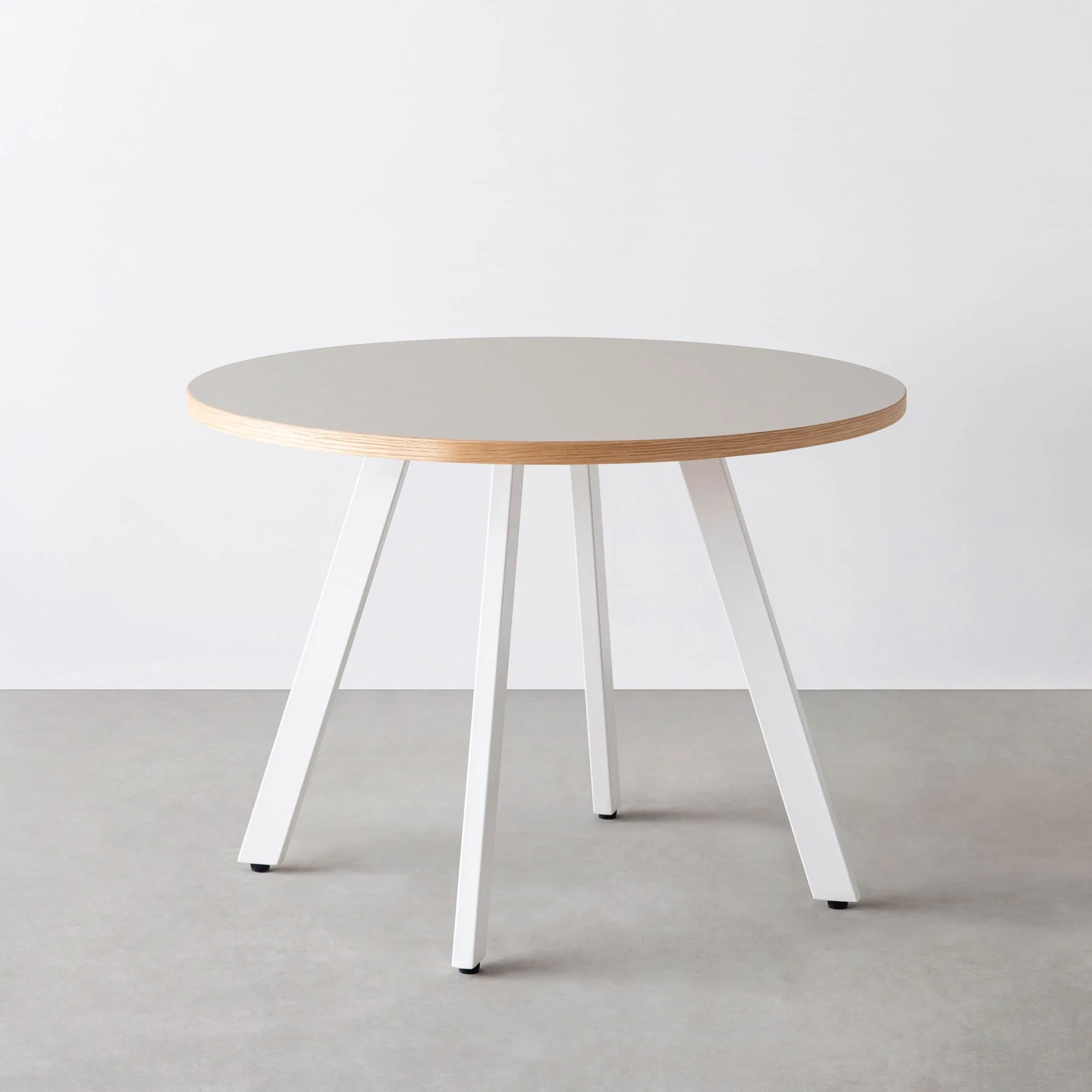 kanademon THE CAFE TABLE 直径65cm kanademon THE CAFE TABLE 直径65cm THE CAFE TABLE / リノリウム