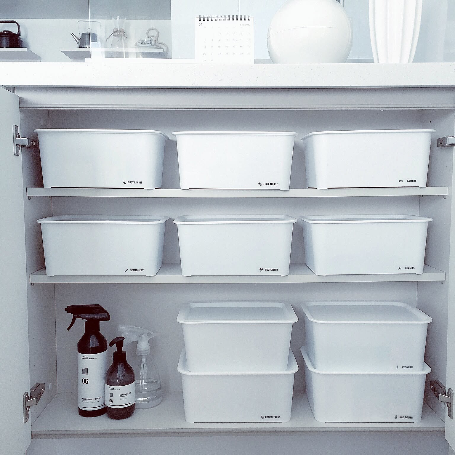 購入段階からイメージを膨らませたモノトーン収納 by harmaaさん