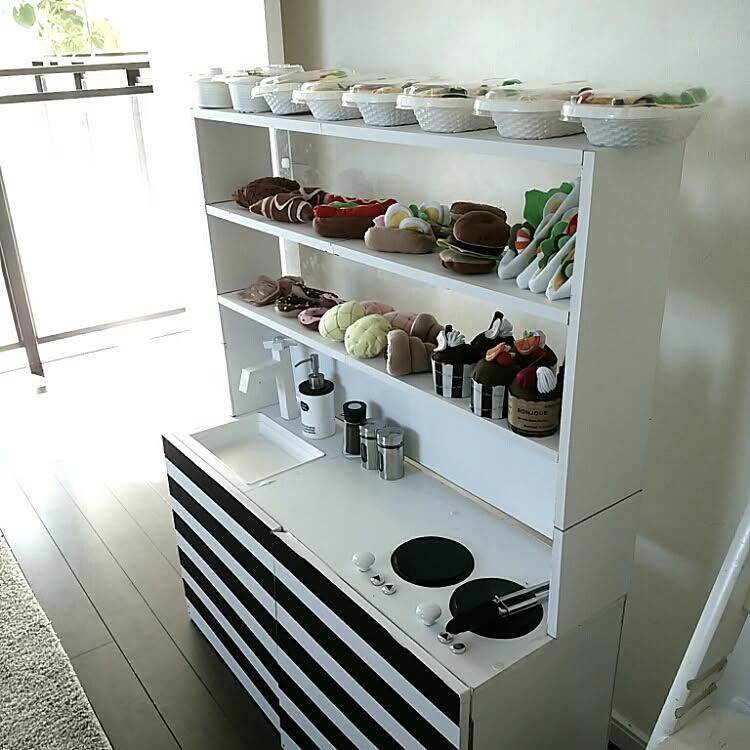 リビングにあってもGOOD！子どもが喜ぶ手作りおもちゃ