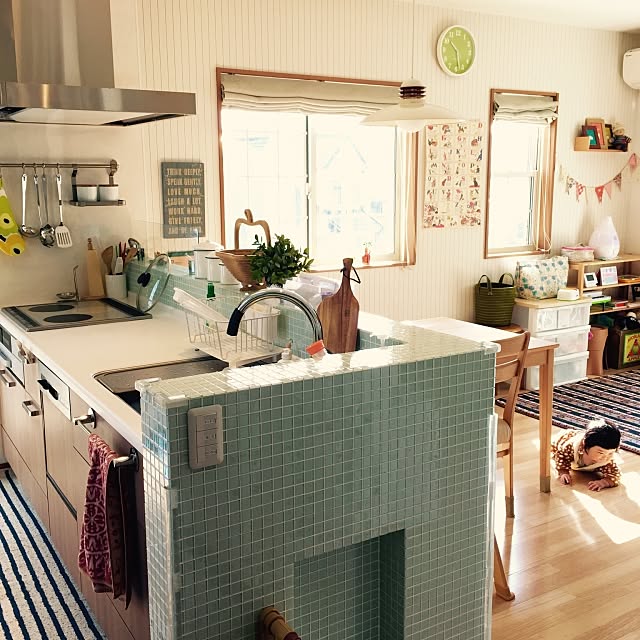 やっぱり憧れる タイル別に見るキッチン実例集 Roomclip Mag 暮らしとインテリアのwebマガジン
