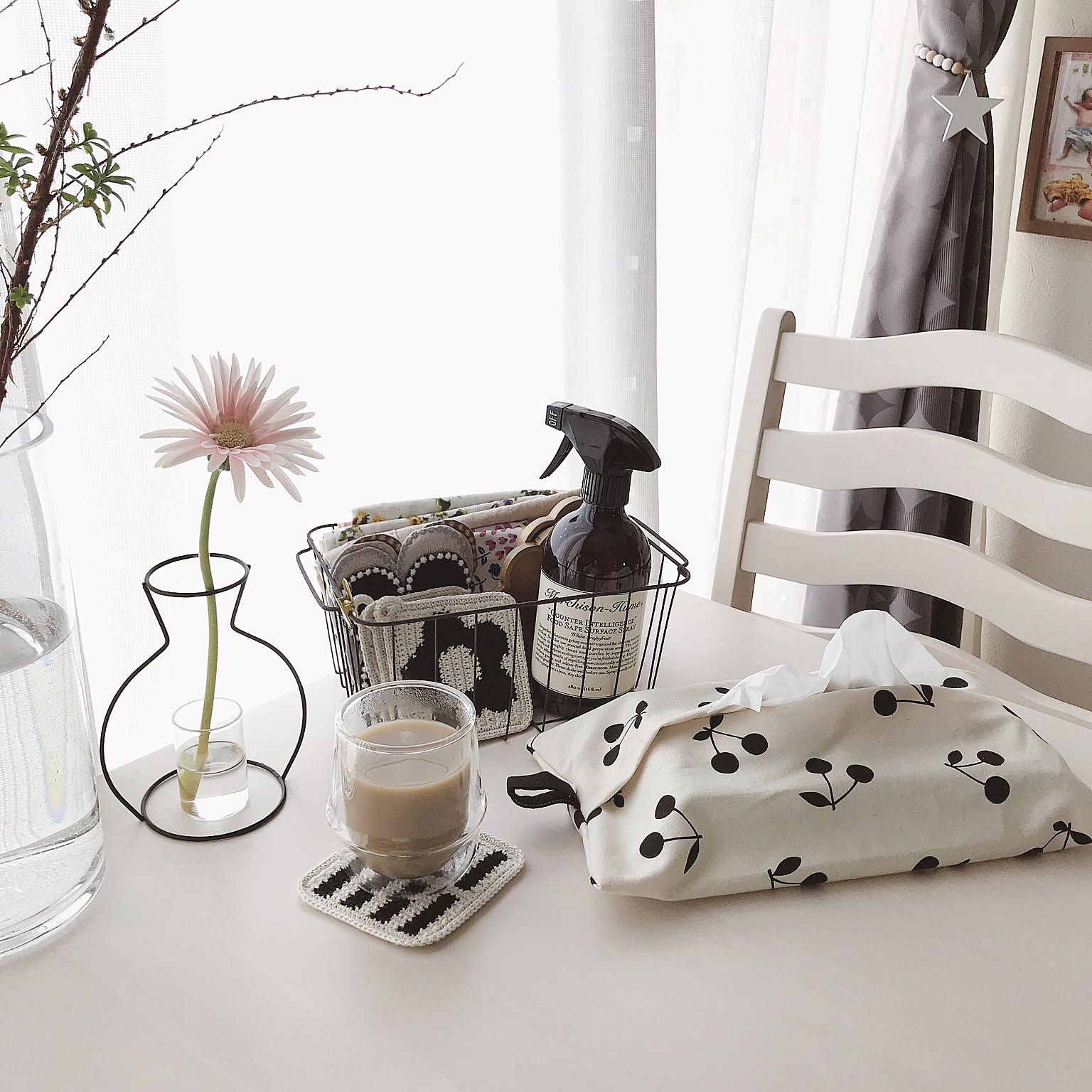 テーブルの上がすっきり!いつでも楽チンに片付く方法