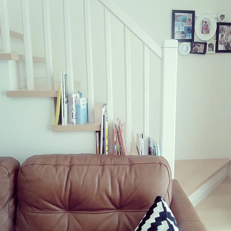 階段だって本棚になるんです。
