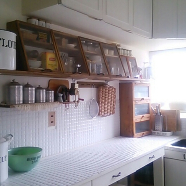 キッチンにモザイクタイル カフェ風カウンターづくり By Meroさん Roomclip Mag 暮らしとインテリアのwebマガジン