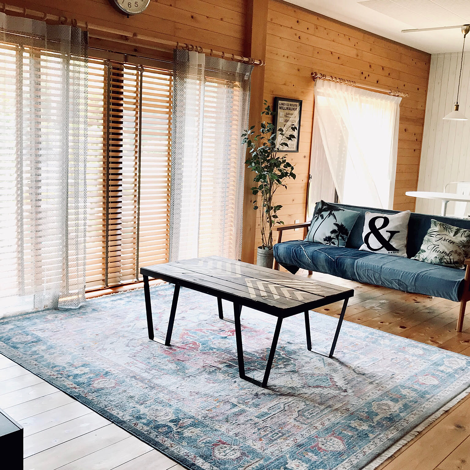 充実サイズとオーダーで窓にぴったり!ニトリのブラインド