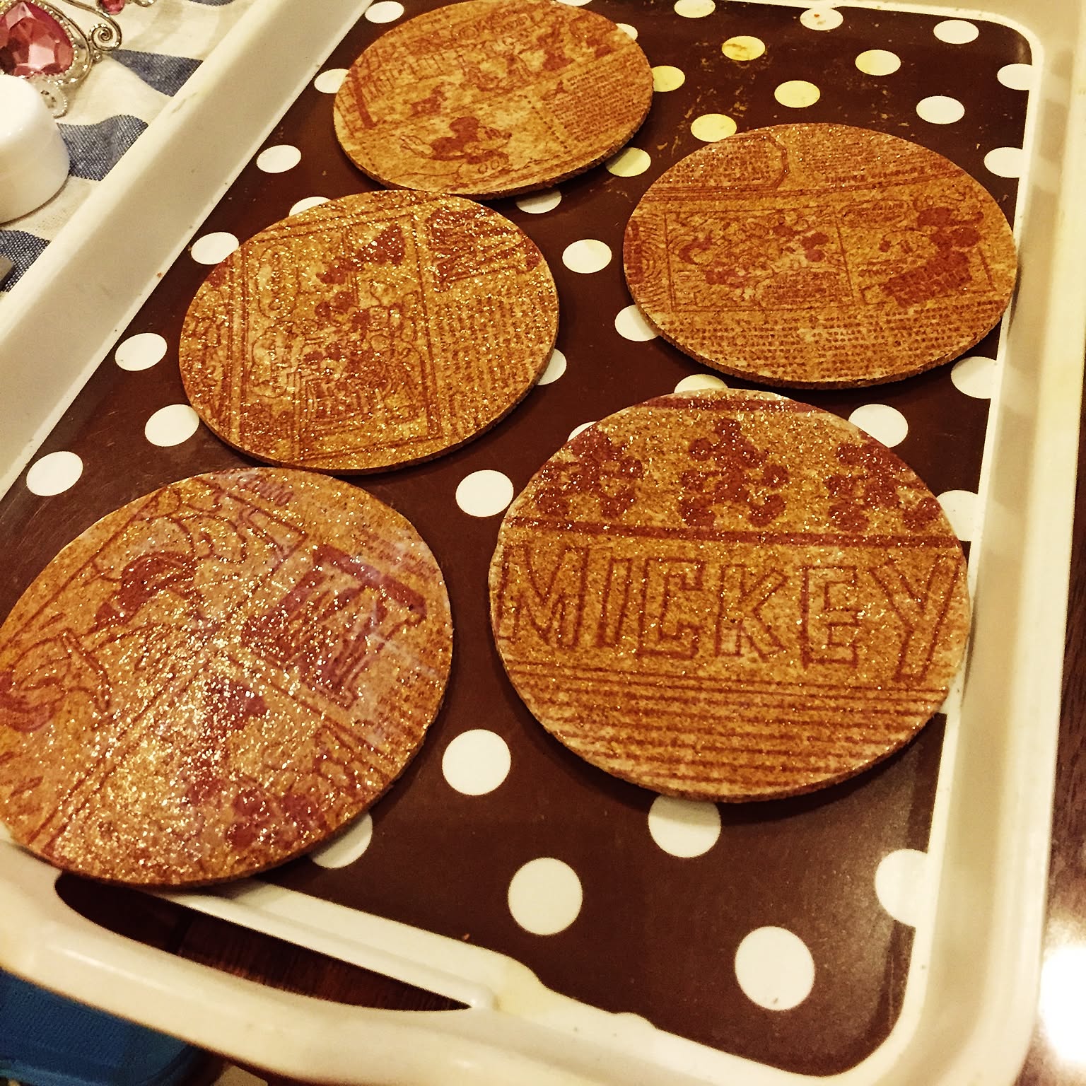 コースターにデコパージュ