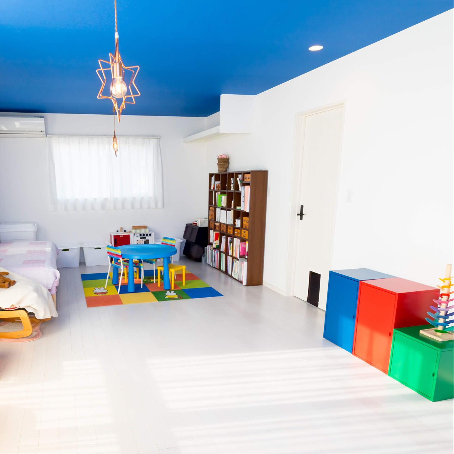 IKEAで作る♪キッズがよろこぶチャーミングな子ども部屋