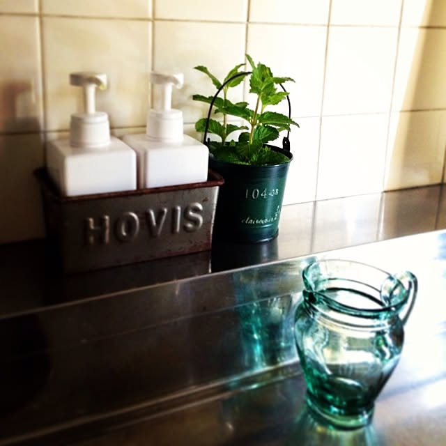 パウンドケーキ型がインテリアや収納に変身！驚きの使用法