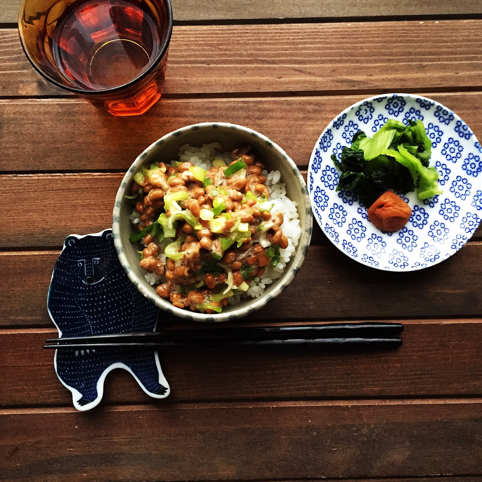 お気に入りの食器やカトラリーで朝食を。