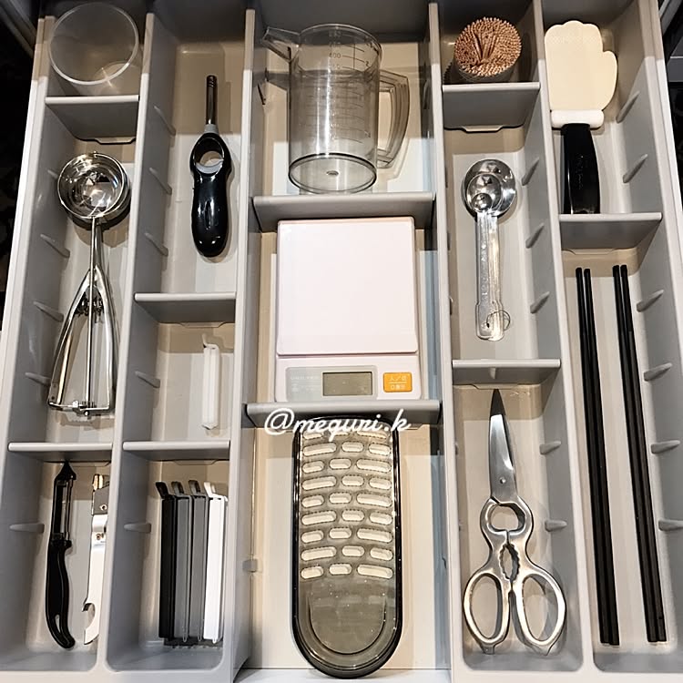 見習いたい♡収納上手さんのキッチン引き出し仕切り実例集