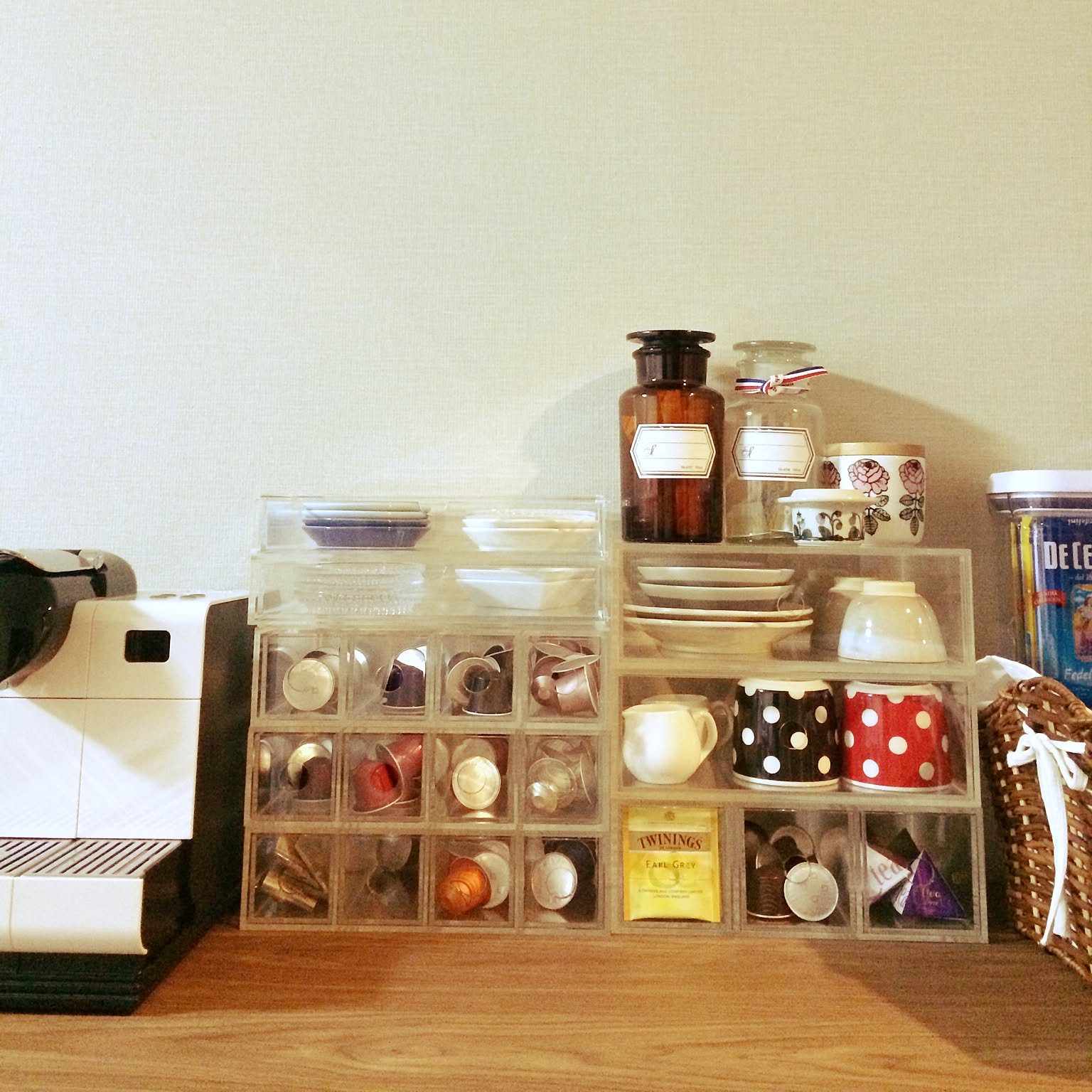 どこでも使える! 無印良品のアクリルケースが優秀