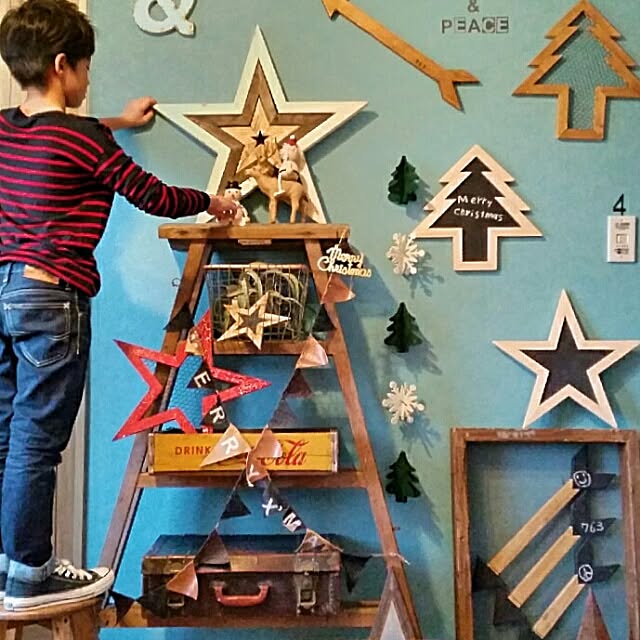 上手なスペース使いで、クリスマスインテリアを楽しもう