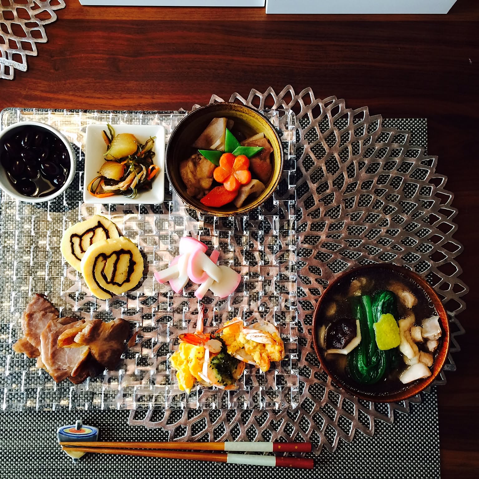 豪華な食事をより華やかに