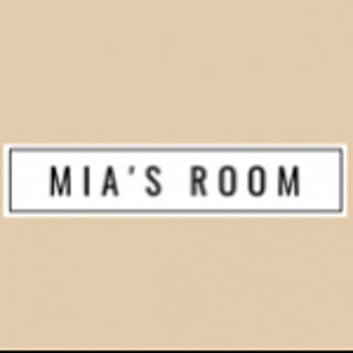 mia