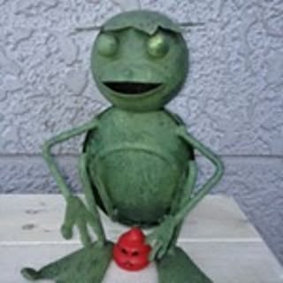 725