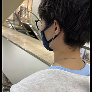 AAKKUUII