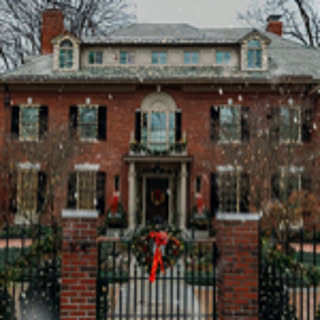 trad-house