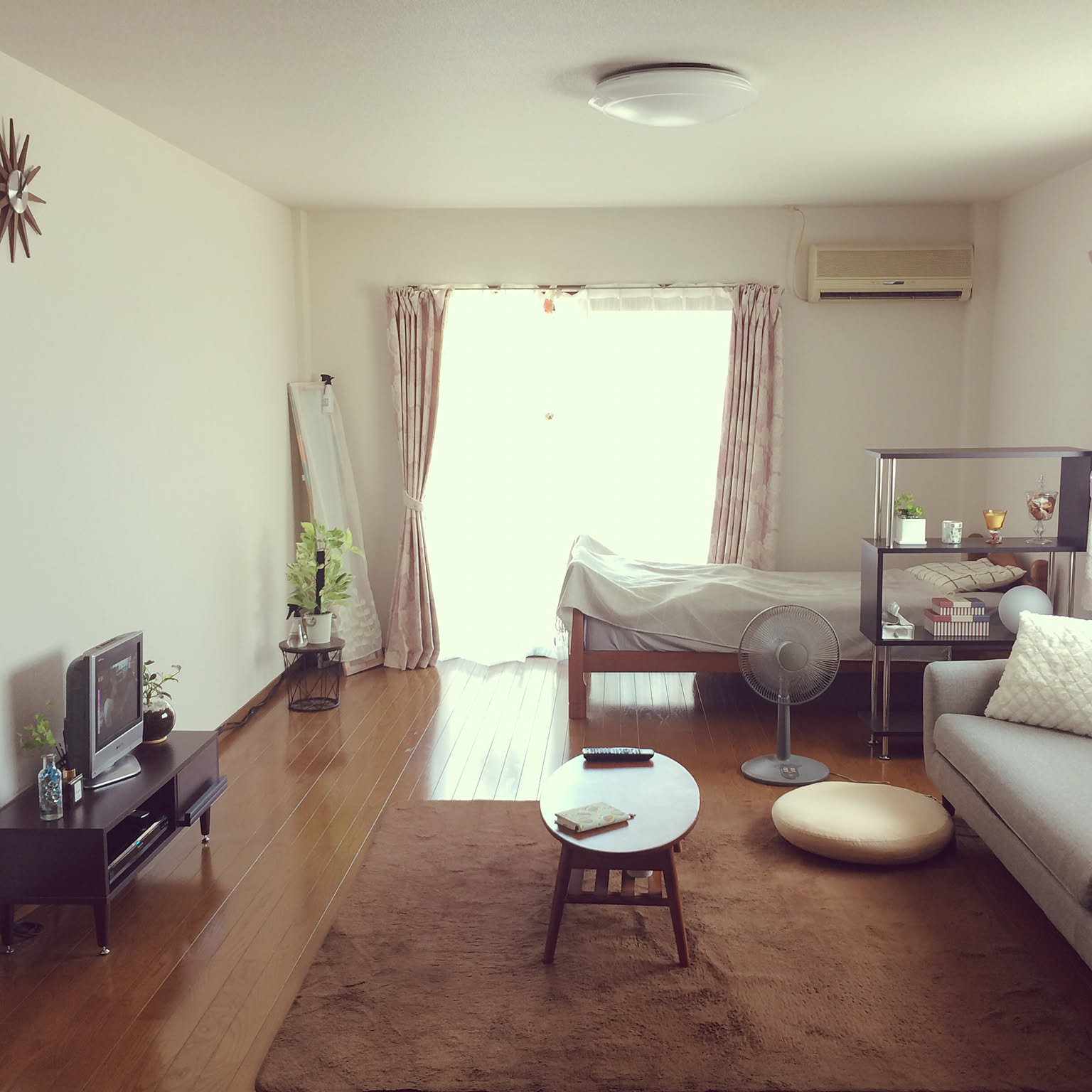 35m2 清潔感と落ちつきのシンプル大人スタイル By Annさん Roomclip Mag 暮らしとインテリアのwebマガジン 35m2 清潔感と落ちつきのシンプル大人スタイル By Annさん Roomclip Mag 暮らしとインテリアのwebマガジン