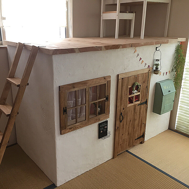 心弾む「小さなおうち」♪ayumiさんの、DIY本格キッズハウスの作り方