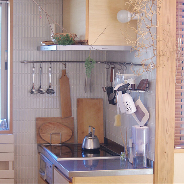 「基地キッチンで快適◎カスタマイズできるハンガーシステム」 by sugomoliさん
