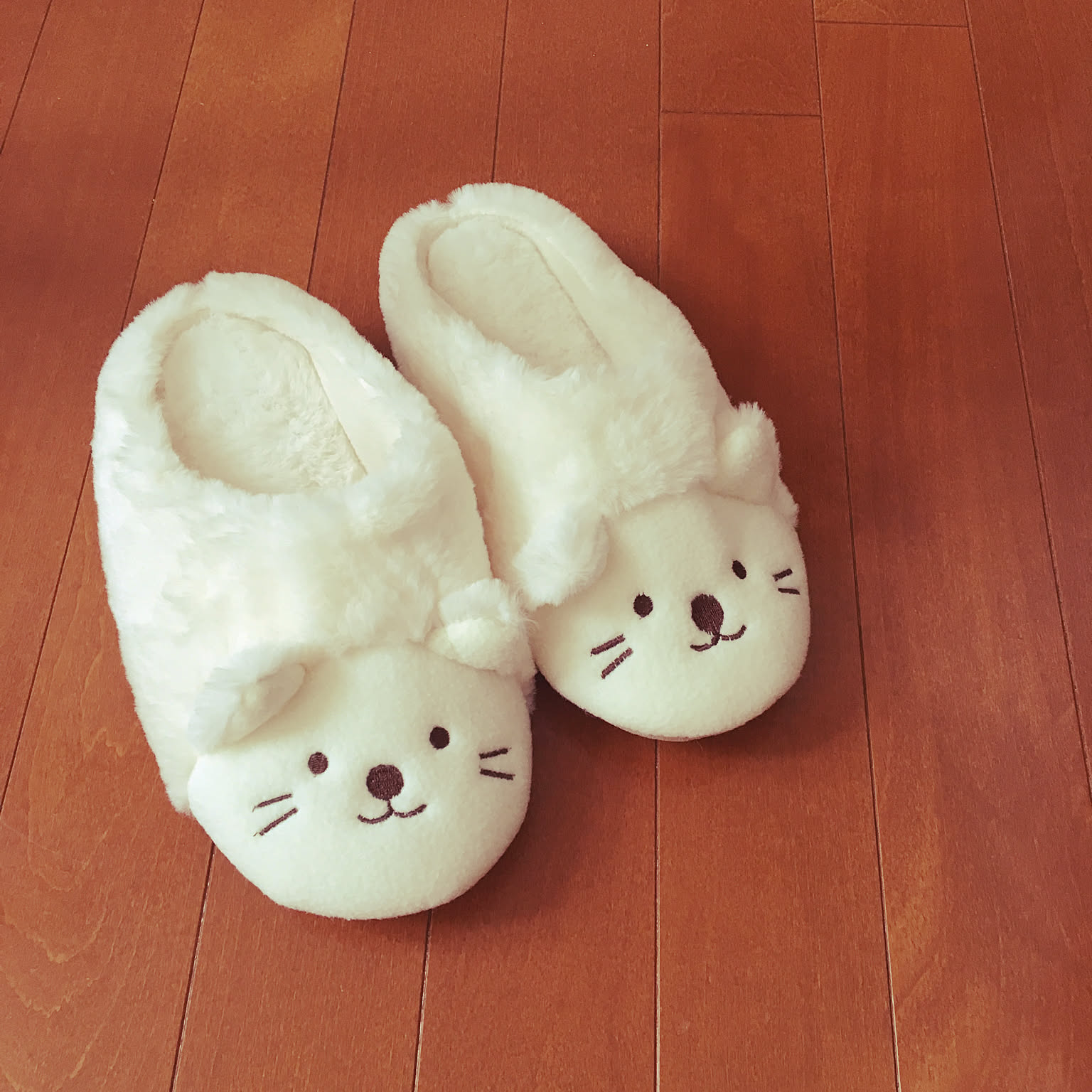全部ほしくなっちゃう♡ダイソーのプチプラスリッパ特集