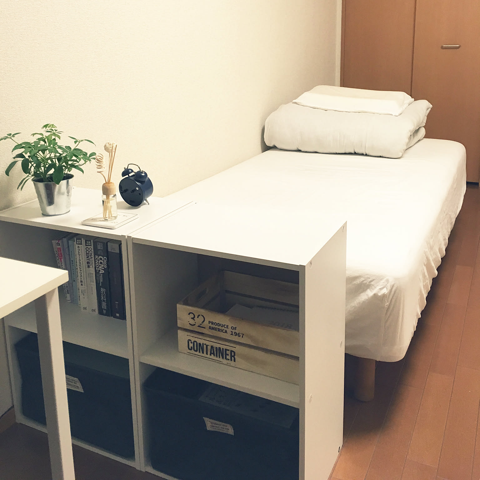 「26m2。清潔感たっぷりに運気も招く、ゆるミニマルな部屋」 by Yaさん