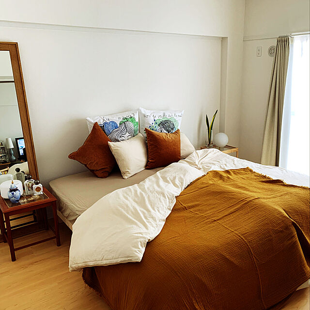 限られたスペースを快適な空間に！6畳の寝室コーディネート実例