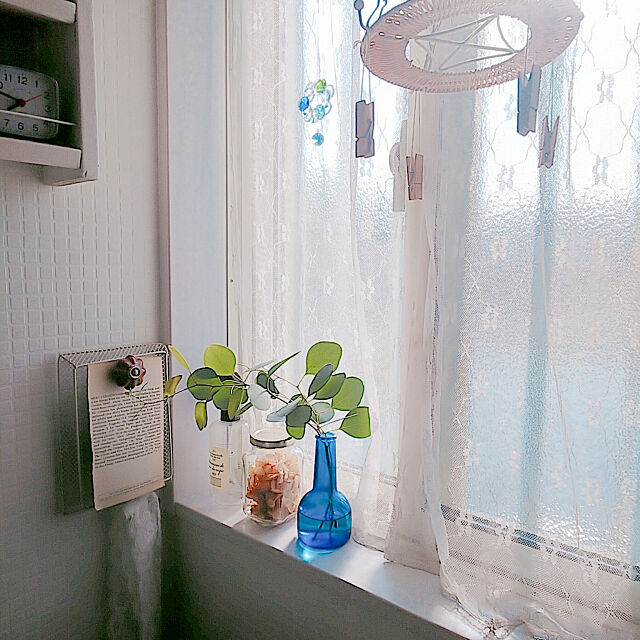 「洗濯機まわりの生活感を飾るように隠せる、壁掛けタイプのコンセントカバー」 by m.mhさん