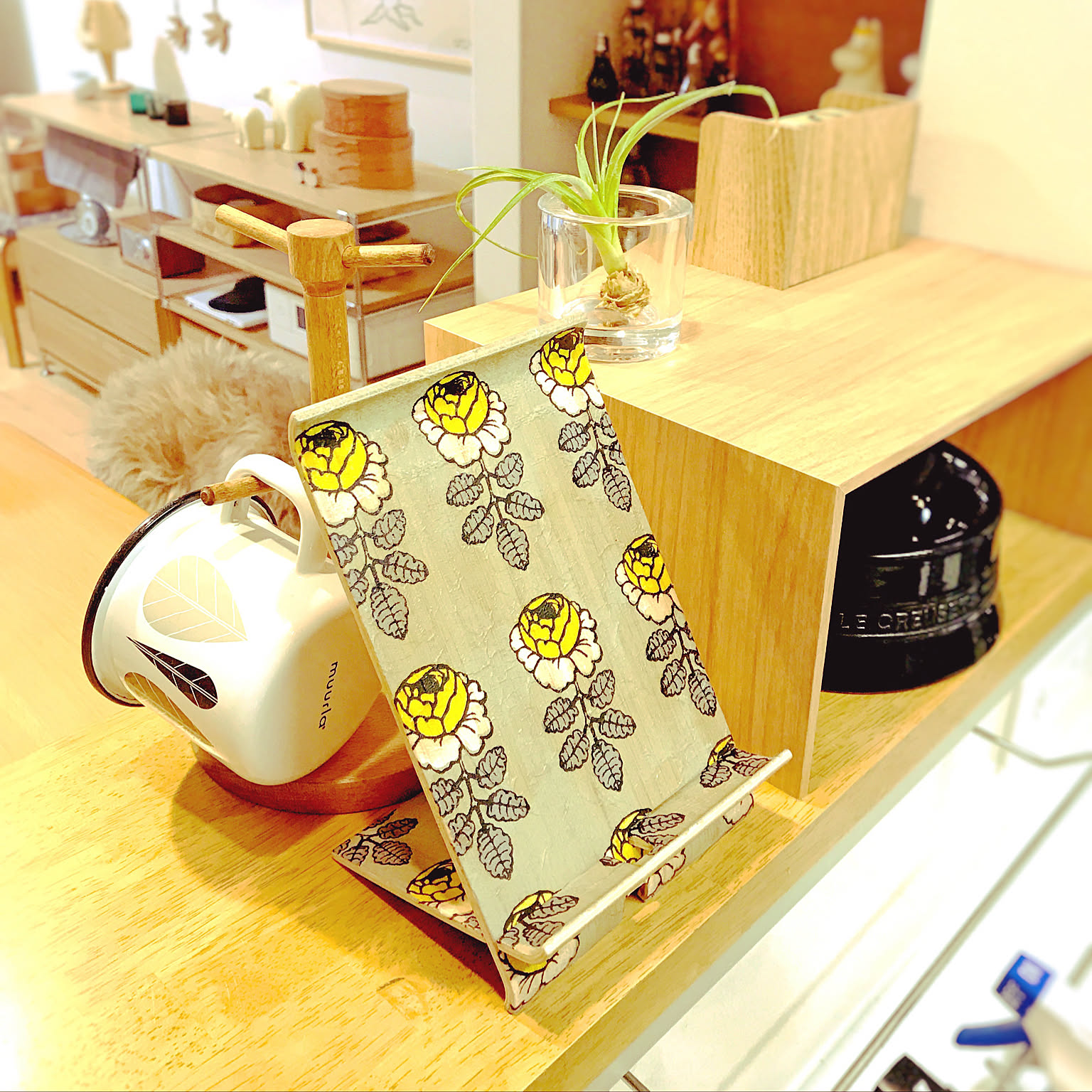家電や家具にもデコパージュ!?ペーパーナプキンの活用術