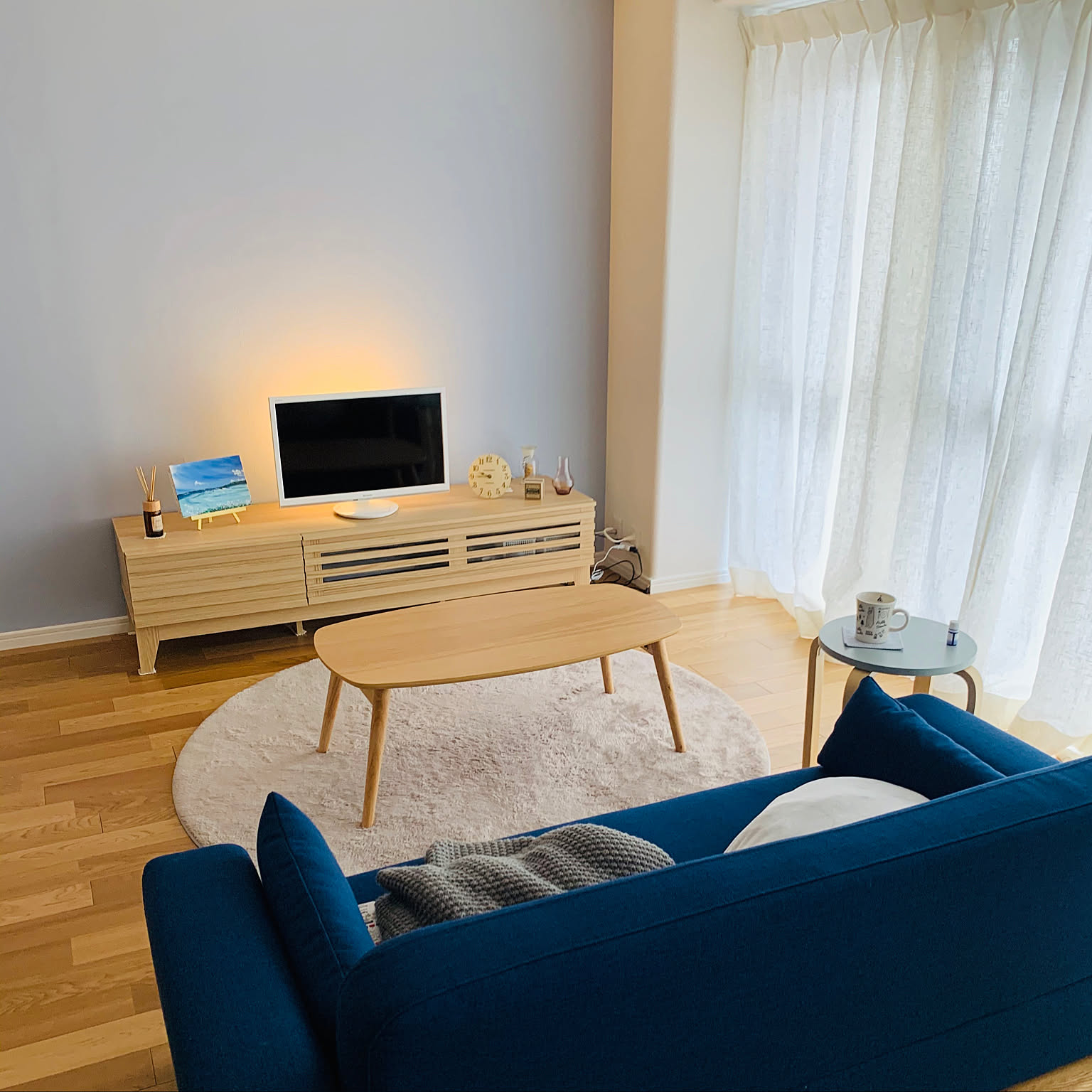 シンプルから個性派まで♪お部屋にフィットするロータイプテレビ台