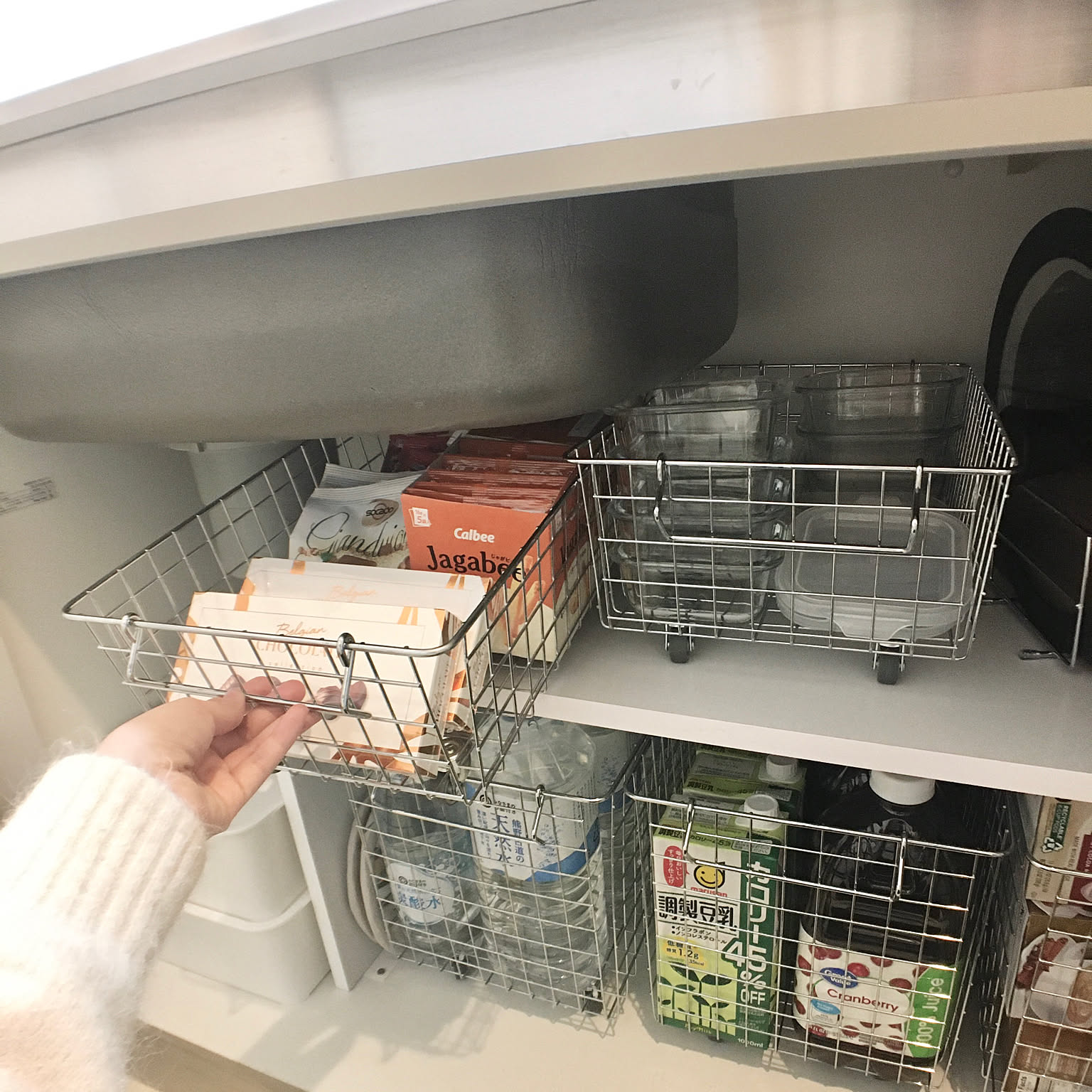 3つの工夫で使いやすさアップ！キッチンの「扉式」シンク下収納