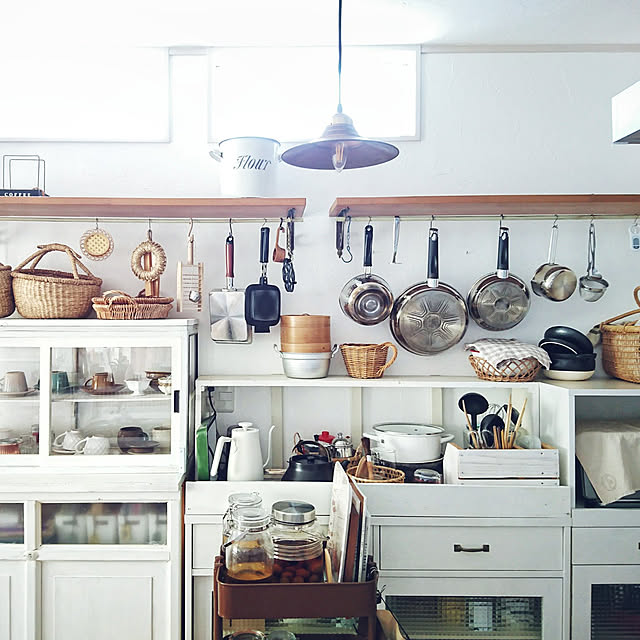 調理効率もぐんと上がりそう♡使いやすいキッチンを叶える調理器具の収納 | RoomClip mag | 暮らしとインテリアのwebマガジン