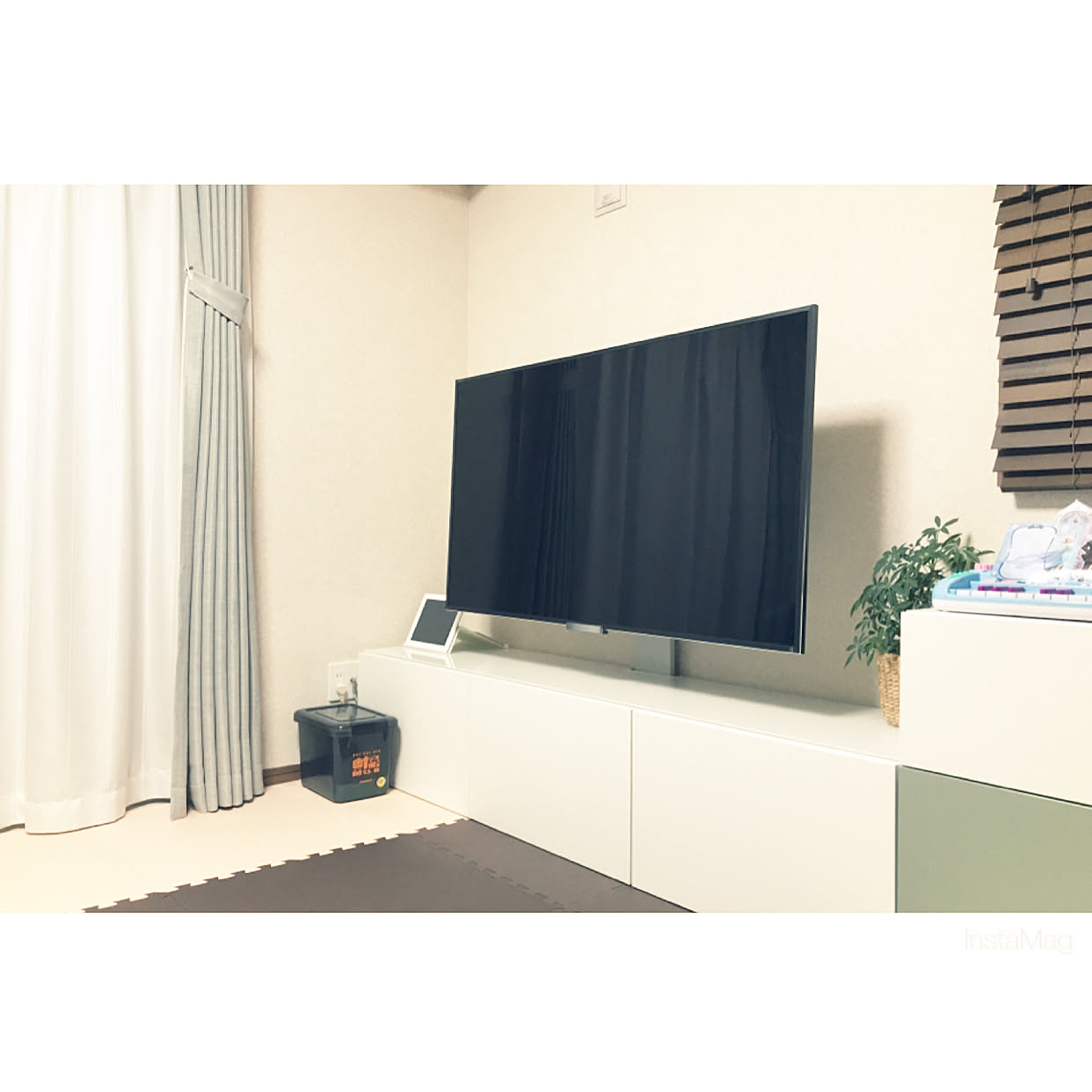 あなたの家にも壁掛け風テレビができる！最強家具BESTÅ x UPPLEVA ...