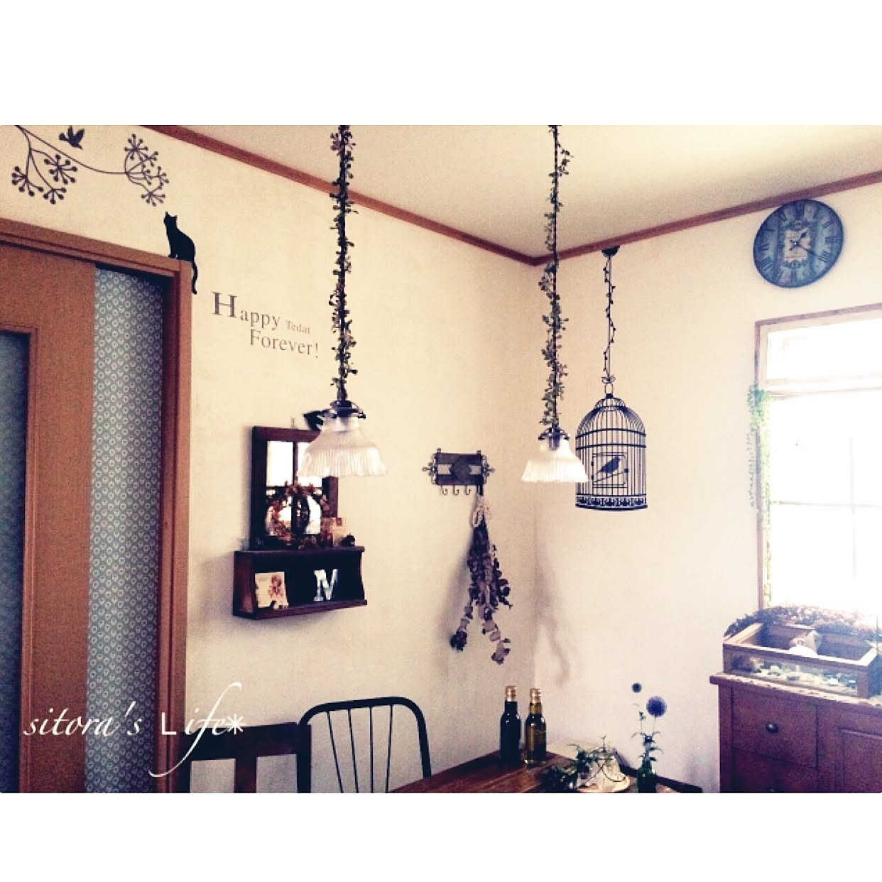 キッチン/DIY/鳥かご/ニトリウォールステッカーモニター/ニトリウォールステッカー&hellip;などのインテリア実例 20160711 00