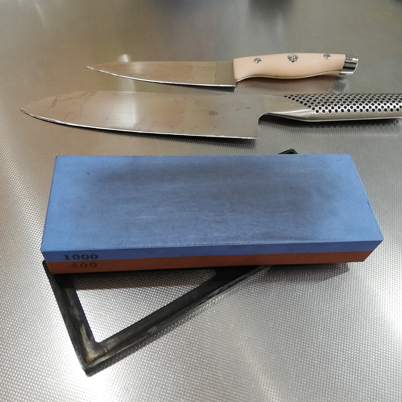 コスミック團十郎 鍔付き 鎌型 三徳 18cm 木屋 GLOBAL 18cm G−4