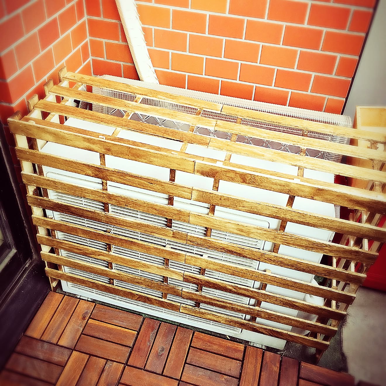玄関/入り口/室外機カバーDIY/室外機カバー/DIY/100均&hellip;などのインテリア実例 20160820 194317