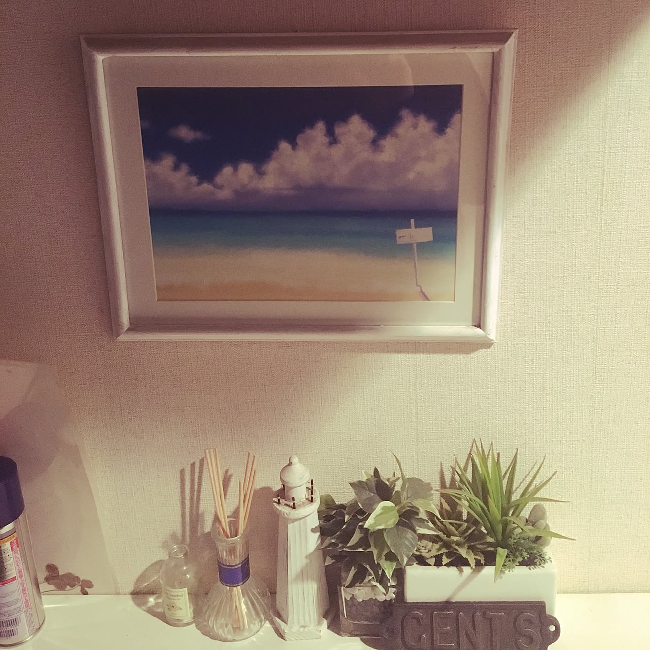 玄関/入り口/海の絵/靴箱の上/観葉植物のある部屋/沢山のいいねとフォローをありがとう&hellip;などのインテリア実例 20170121